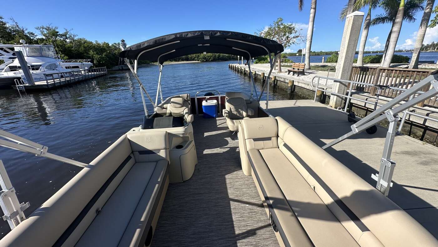 AA Naples Boat Rental - Naples, FL